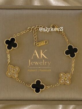 💎18k Onyx Black LUXURY QUATREFOIL Clover 5 Motif Bracelet, Pave & Black GP